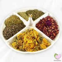 BunFun flower and herb mix for rabbits, guinea pigs, chinchillas, hamsters, degus and gerbils with Calendulas/Marigold, Plantain, Dandelion, Rosebuds, Fennel and Chickweed