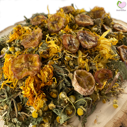 The Spring Mix with self dried Dandelions and banana chips, Calendulas, Chamomile, Chickweed and Yarrow Flowers for rabbits, guinea pigs, chinchillas, hamsters, degus and gerbils