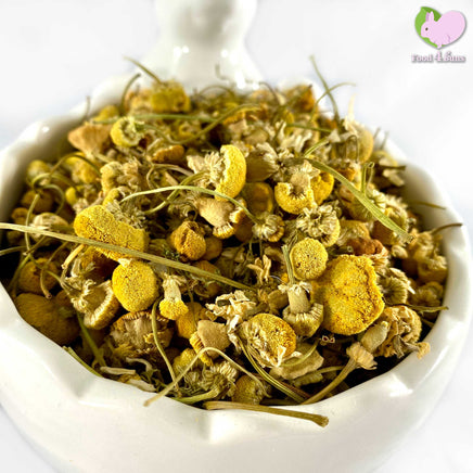 Chamomile flowers whole, pedals and buds, yellow for rabbits, guinea pigs, chinchillas, hamsters, degus and gerbils