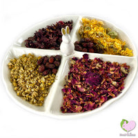 Potpourri with Flowers with Calendulas/Marigold, Rosehips, Chamomile, Hibiscus and Rosebuds for rabbits, guinea pigs, chinchillas, hamsters, degus and gerbils