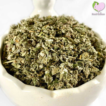Raspberry Leaves, dried and organic, cut and sifted for rabbits, guinea pigs, chinchillas, hamsters, degus and gerbils