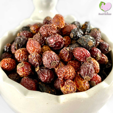 Rosehips whole, dried and organic for rabbits, guinea pigs, chinchillas, hamsters, degus and gerbils