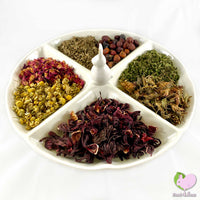 Chin Flower Power mix, flowers and herbs, rosehips, chamomile, rosebuds, hibiscus, red clover, plantain, nettle leaves for rabbits, guinea pigs, chinchillas, hamsters, degus and gerbils.