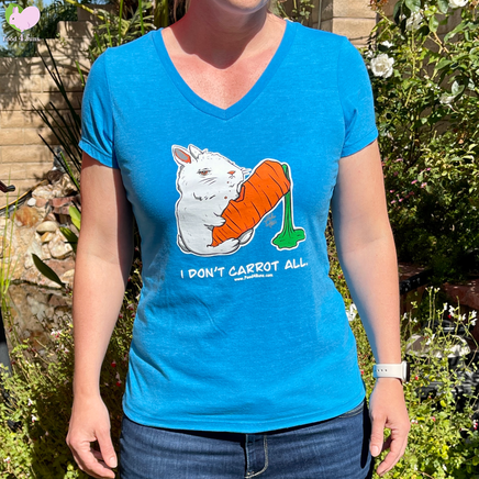 T shirt white bunny with carrot "I don't carrot all"