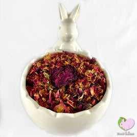 Rosebuds and petals, dried and organic for rabbits, guinea pigs, chinchillas, hamsters, degus and gerbils